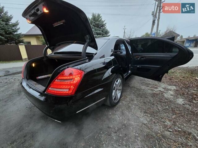 Черный Мерседес С Класс, объемом двигателя 3.5 л и пробегом 188 тыс. км за 14999 $, фото 16 на Automoto.ua