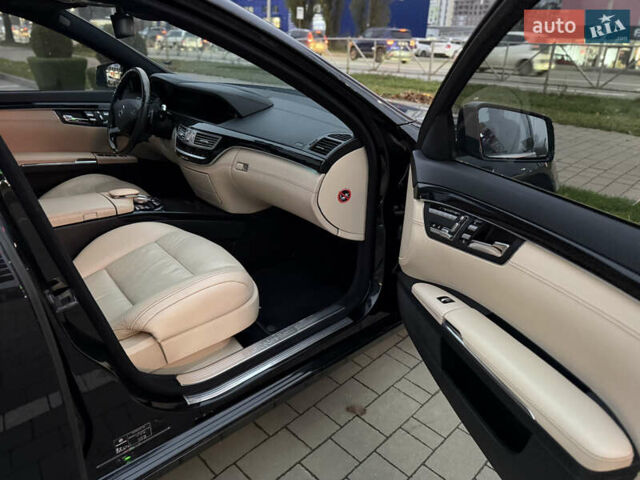 Черный Мерседес С Класс, объемом двигателя 4.7 л и пробегом 218 тыс. км за 14999 $, фото 61 на Automoto.ua