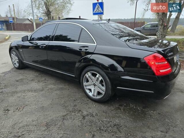 Черный Мерседес С Класс, объемом двигателя 3.5 л и пробегом 188 тыс. км за 14999 $, фото 45 на Automoto.ua