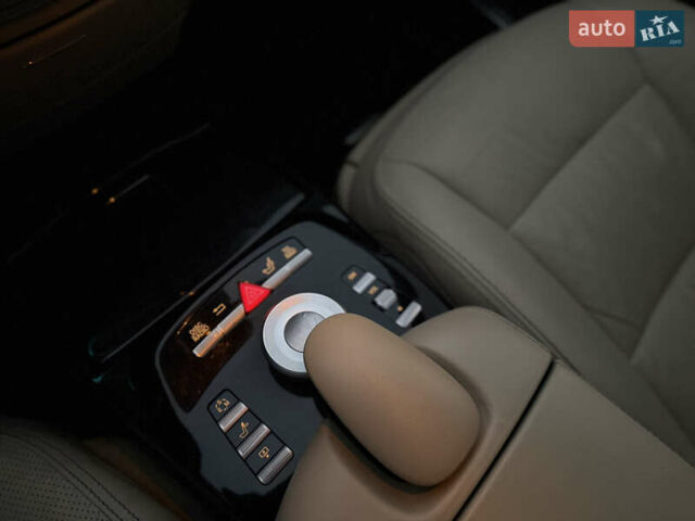 Черный Мерседес С Класс, объемом двигателя 4.7 л и пробегом 218 тыс. км за 14999 $, фото 67 на Automoto.ua