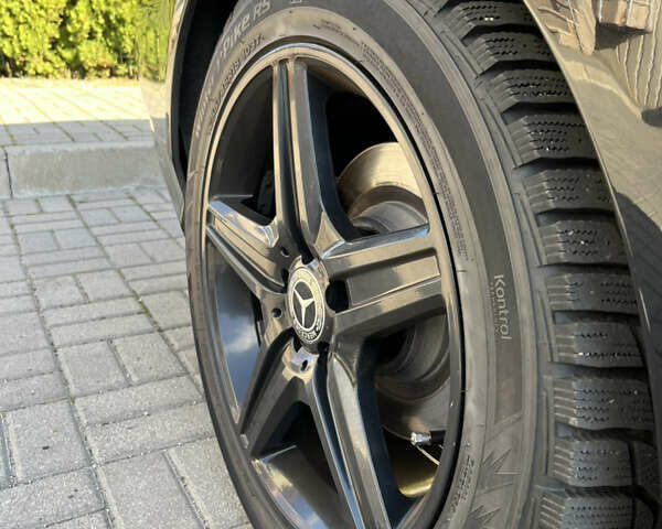 Черный Мерседес С Класс, объемом двигателя 4.66 л и пробегом 197 тыс. км за 21000 $, фото 28 на Automoto.ua