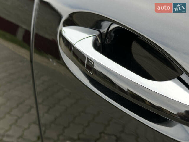 Черный Мерседес С Класс, объемом двигателя 2.99 л и пробегом 320 тыс. км за 21500 $, фото 42 на Automoto.ua