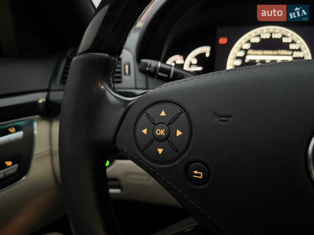 Черный Мерседес С Класс, объемом двигателя 4.7 л и пробегом 218 тыс. км за 14999 $, фото 64 на Automoto.ua