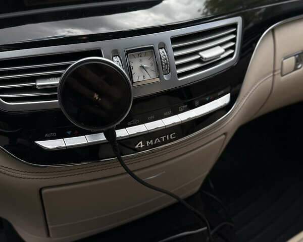 Чорний Мерседес С Клас, об'ємом двигуна 4.7 л та пробігом 212 тис. км за 16200 $, фото 31 на Automoto.ua