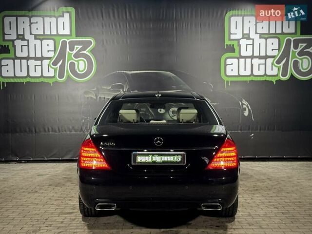Черный Мерседес С Класс, объемом двигателя 4.7 л и пробегом 211 тыс. км за 16800 $, фото 8 на Automoto.ua