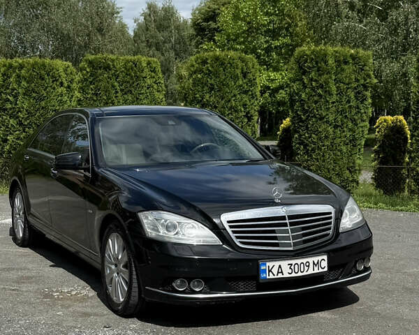 Чорний Мерседес С Клас, об'ємом двигуна 4.7 л та пробігом 212 тис. км за 16200 $, фото 55 на Automoto.ua