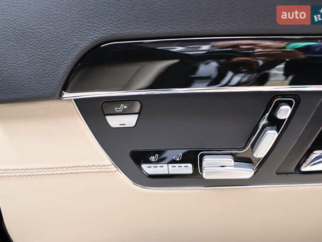 Черный Мерседес С Класс, объемом двигателя 4.7 л и пробегом 179 тыс. км за 17900 $, фото 43 на Automoto.ua