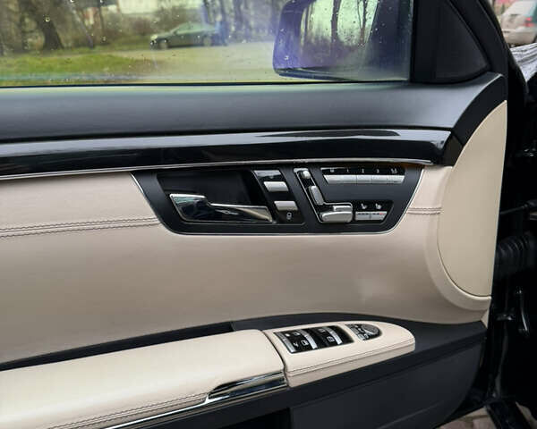 Чорний Мерседес С Клас, об'ємом двигуна 2.99 л та пробігом 286 тис. км за 22000 $, фото 14 на Automoto.ua