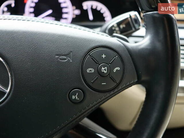 Черный Мерседес С Класс, объемом двигателя 4.7 л и пробегом 179 тыс. км за 17900 $, фото 19 на Automoto.ua