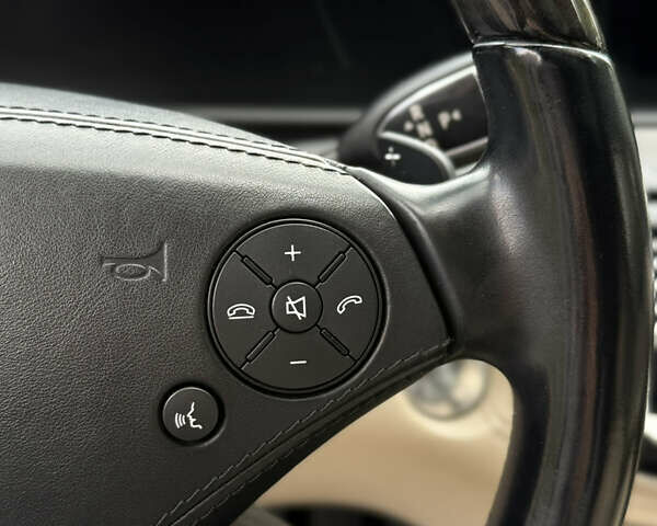 Чорний Мерседес С Клас, об'ємом двигуна 4.7 л та пробігом 212 тис. км за 16200 $, фото 26 на Automoto.ua