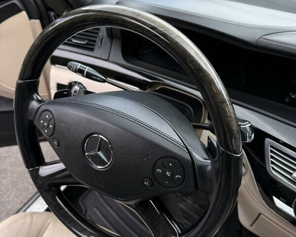 Чорний Мерседес С Клас, об'ємом двигуна 4.7 л та пробігом 212 тис. км за 16200 $, фото 23 на Automoto.ua