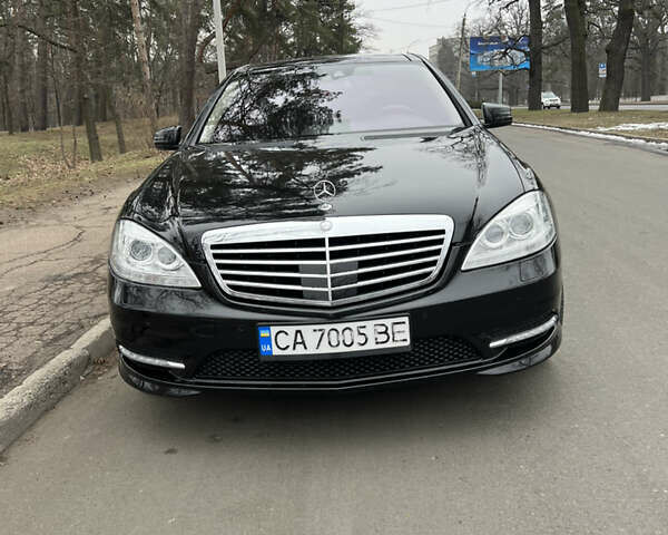 Мерседес С Класс 2012 в Черкассах на Automoto.ua Черный Мерседес С Класс, объемом двигателя 4.7 л и пробегом 150 тыс. км за 17500 $, фото 24 на Automoto.ua