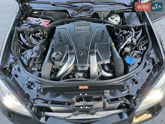 Черный Мерседес С Класс, объемом двигателя 4.7 л и пробегом 218 тыс. км за 17999 $, фото 79 на Automoto.ua