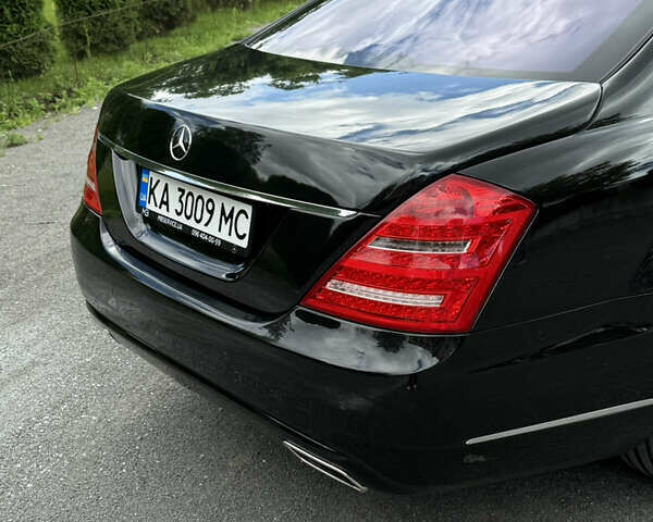 Чорний Мерседес С Клас, об'ємом двигуна 4.7 л та пробігом 212 тис. км за 16200 $, фото 11 на Automoto.ua