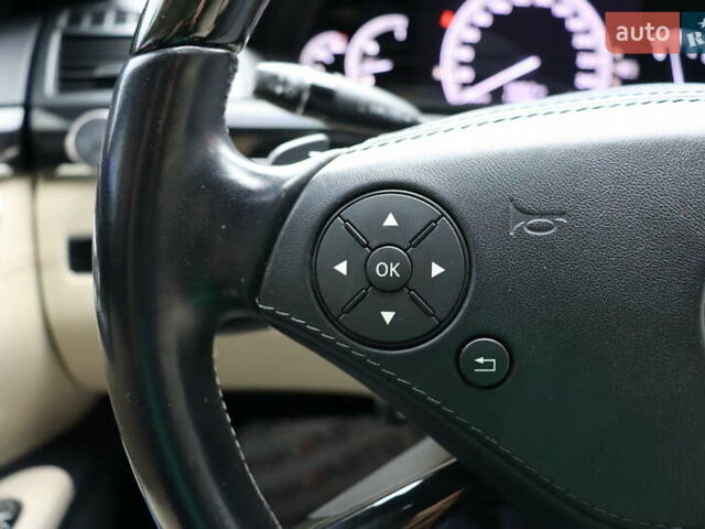 Черный Мерседес С Класс, объемом двигателя 4.7 л и пробегом 179 тыс. км за 17900 $, фото 18 на Automoto.ua