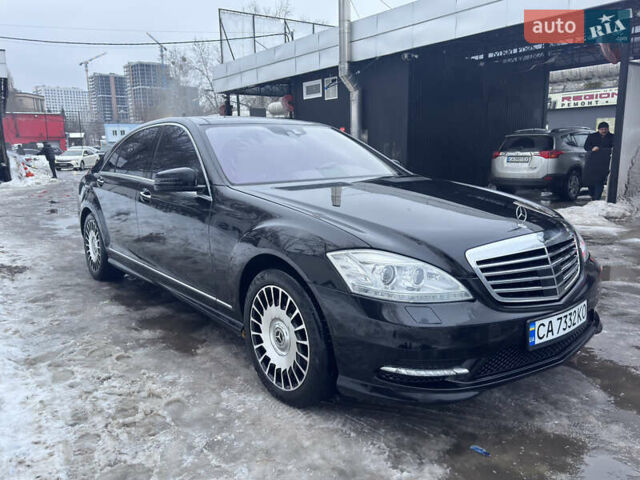 Черный Мерседес С Класс, объемом двигателя 4.7 л и пробегом 161 тыс. км за 19999 $, фото 3 на Automoto.ua
