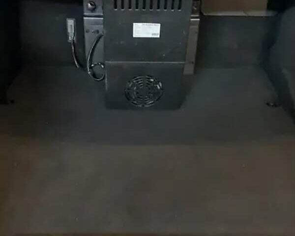 Черный Мерседес С Класс, объемом двигателя 4.7 л и пробегом 161 тыс. км за 21000 $, фото 10 на Automoto.ua