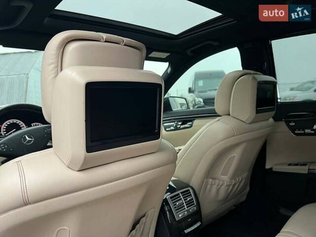 Черный Мерседес С Класс, объемом двигателя 4.7 л и пробегом 181 тыс. км за 17540 $, фото 41 на Automoto.ua