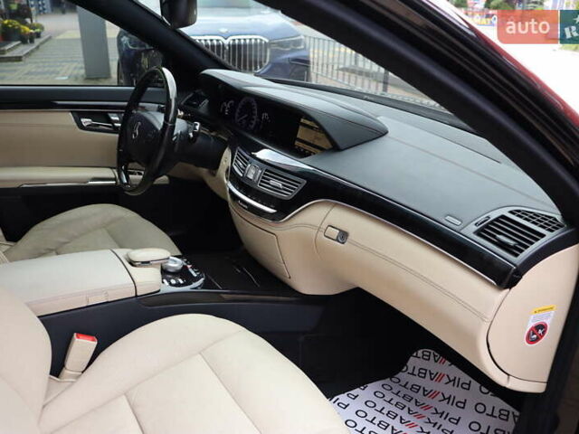 Черный Мерседес С Класс, объемом двигателя 4.7 л и пробегом 179 тыс. км за 17900 $, фото 46 на Automoto.ua