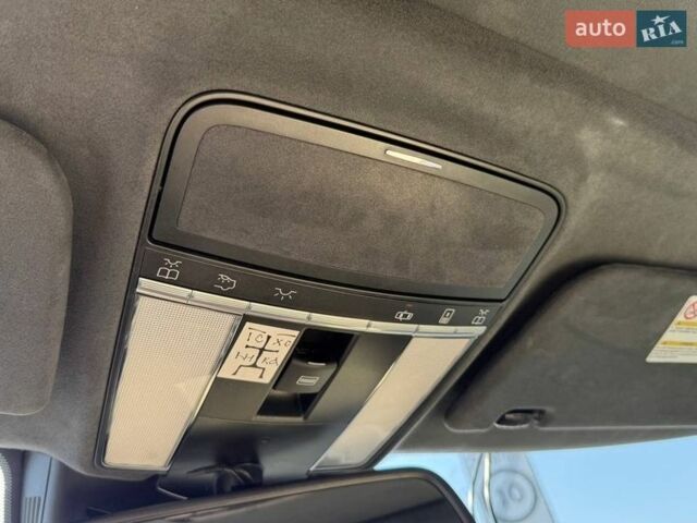 Черный Мерседес С Класс, объемом двигателя 2.99 л и пробегом 400 тыс. км за 16800 $, фото 25 на Automoto.ua