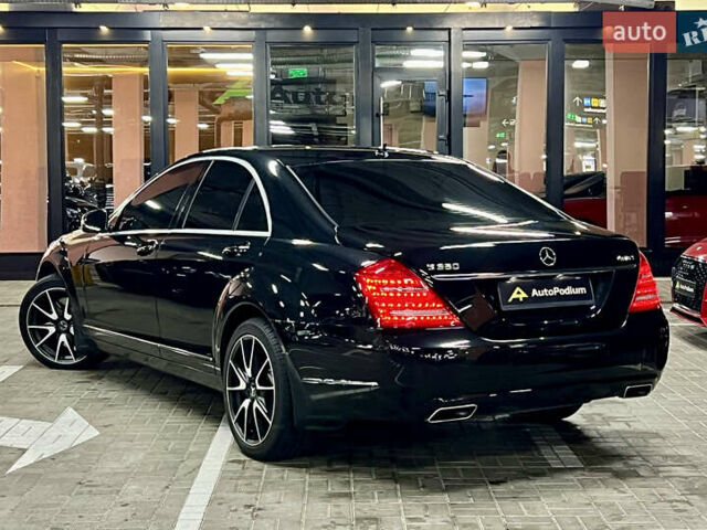 Чорний Мерседес С Клас, об'ємом двигуна 2.99 л та пробігом 258 тис. км за 19500 $, фото 9 на Automoto.ua