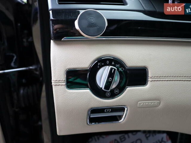 Черный Мерседес С Класс, объемом двигателя 4.7 л и пробегом 179 тыс. км за 17900 $, фото 15 на Automoto.ua