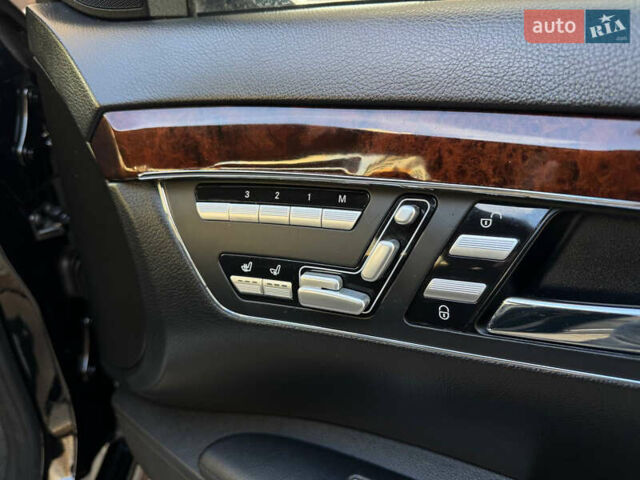 Чорний Мерседес С Клас, об'ємом двигуна 4.66 л та пробігом 221 тис. км за 15900 $, фото 31 на Automoto.ua