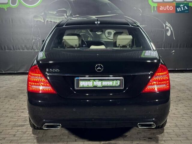 Черный Мерседес С Класс, объемом двигателя 4.7 л и пробегом 211 тыс. км за 16800 $, фото 9 на Automoto.ua