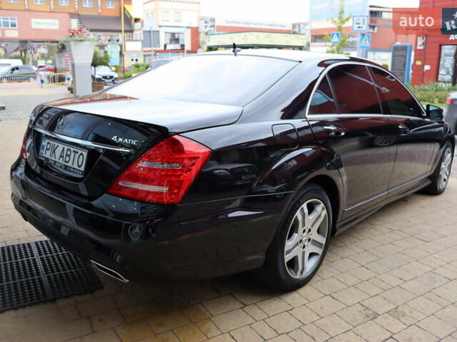 Черный Мерседес С Класс, объемом двигателя 4.7 л и пробегом 179 тыс. км за 17900 $, фото 2 на Automoto.ua