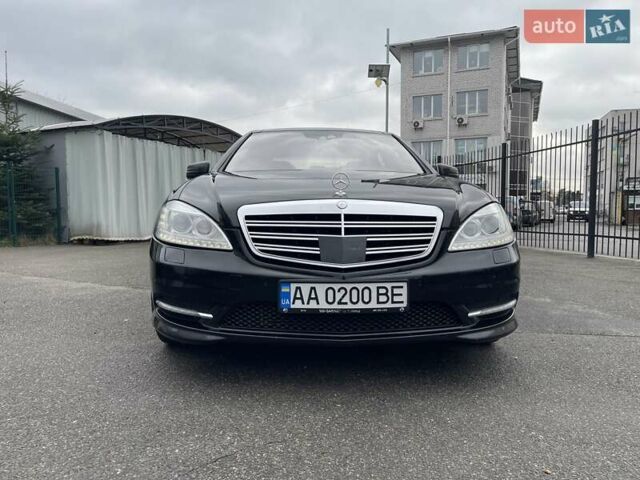 Черный Мерседес С Класс, объемом двигателя 3 л и пробегом 280 тыс. км за 19999 $, фото 37 на Automoto.ua