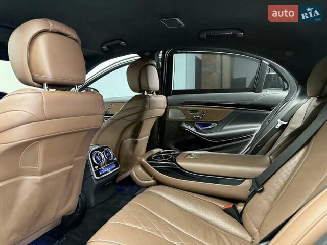 Черный Мерседес С Класс, объемом двигателя 2.99 л и пробегом 187 тыс. км за 37999 $, фото 31 на Automoto.ua