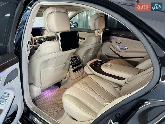 Черный Мерседес С Класс, объемом двигателя 4.66 л и пробегом 192 тыс. км за 31500 $, фото 4 на Automoto.ua