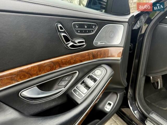Черный Мерседес С Класс, объемом двигателя 4.66 л и пробегом 283 тыс. км за 24999 $, фото 61 на Automoto.ua
