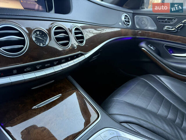 Чорний Мерседес С Клас, об'ємом двигуна 4.66 л та пробігом 195 тис. км за 27990 $, фото 69 на Automoto.ua