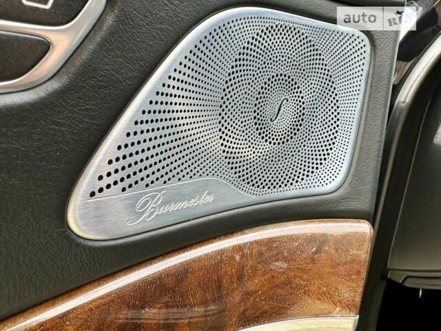 Черный Мерседес С Класс, объемом двигателя 4.66 л и пробегом 283 тыс. км за 29999 $, фото 50 на Automoto.ua