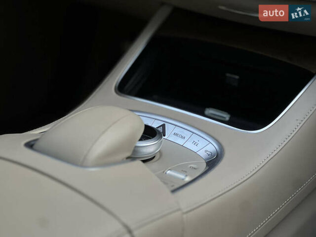 Черный Мерседес С Класс, объемом двигателя 4.66 л и пробегом 203 тыс. км за 28999 $, фото 18 на Automoto.ua