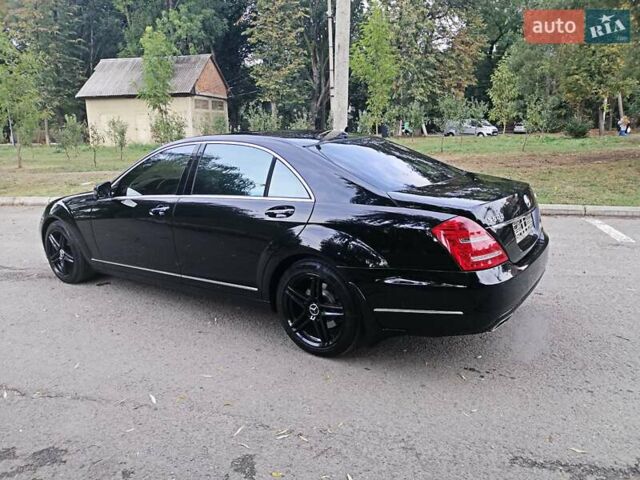 Мерседес С Клас 2013 у Івано-Франківську на Automoto.ua Чорний Мерседес С Клас, об'ємом двигуна 5 л та пробігом 150 тис. км за 23900 $, фото 10 на Automoto.ua