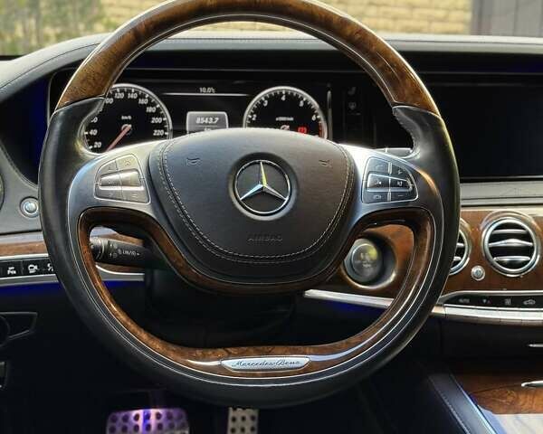 Черный Мерседес С Класс, объемом двигателя 4.66 л и пробегом 179 тыс. км за 35000 $, фото 13 на Automoto.ua