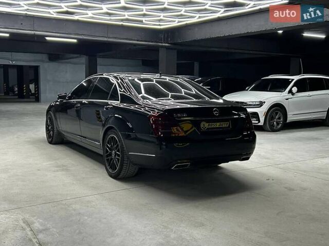 Черный Мерседес С Класс, объемом двигателя 2.99 л и пробегом 278 тыс. км за 24000 $, фото 3 на Automoto.ua