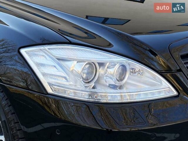 Черный Мерседес С Класс, объемом двигателя 3 л и пробегом 247 тыс. км за 17999 $, фото 8 на Automoto.ua