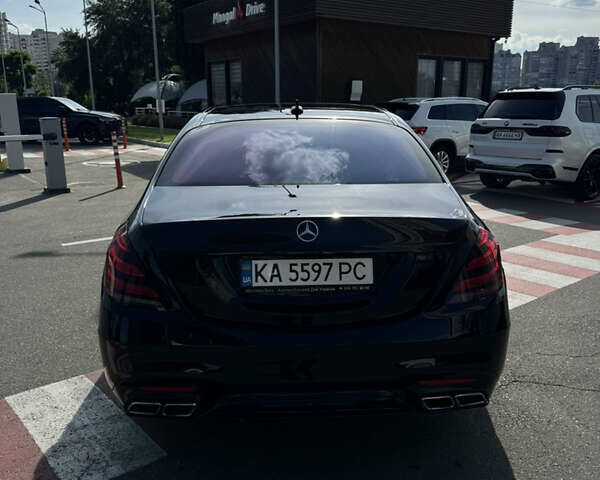 Черный Мерседес С Класс, объемом двигателя 4.66 л и пробегом 247 тыс. км за 31500 $, фото 5 на Automoto.ua