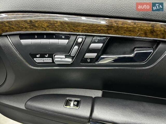 Черный Мерседес С Класс, объемом двигателя 2.99 л и пробегом 278 тыс. км за 24000 $, фото 20 на Automoto.ua