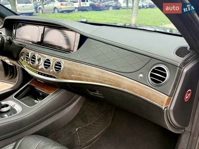Черный Мерседес С Класс, объемом двигателя 4.66 л и пробегом 283 тыс. км за 24999 $, фото 56 на Automoto.ua