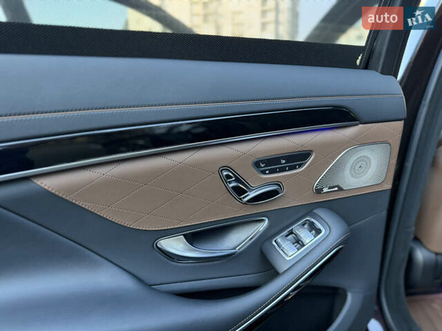 Черный Мерседес С Класс, объемом двигателя 2.99 л и пробегом 229 тыс. км за 32500 $, фото 36 на Automoto.ua