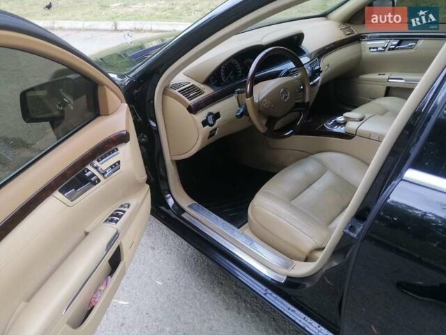 Мерседес С Клас 2013 у Івано-Франківську на Automoto.ua Чорний Мерседес С Клас, об'ємом двигуна 5 л та пробігом 150 тис. км за 23900 $, фото 36 на Automoto.ua