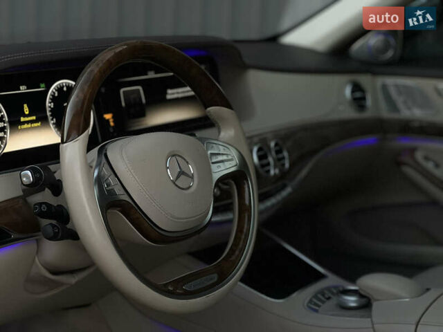 Черный Мерседес С Класс, объемом двигателя 4.66 л и пробегом 203 тыс. км за 28999 $, фото 7 на Automoto.ua