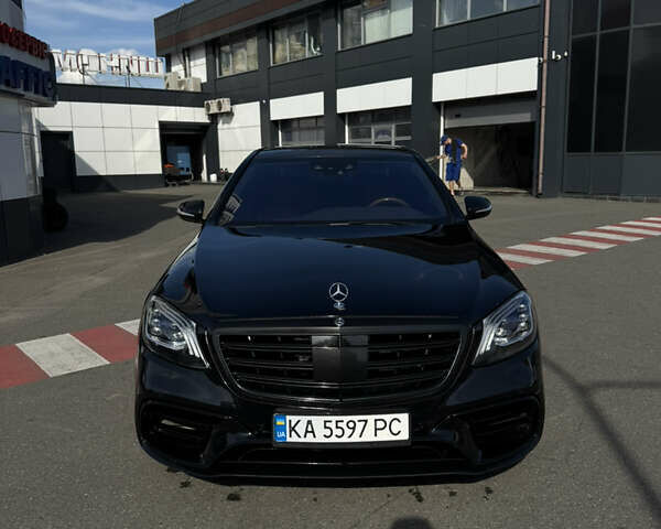 Черный Мерседес С Класс, объемом двигателя 4.66 л и пробегом 247 тыс. км за 31500 $, фото 1 на Automoto.ua