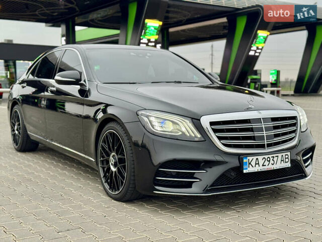 Черный Мерседес С Класс, объемом двигателя 3 л и пробегом 180 тыс. км за 39999 $, фото 1 на Automoto.ua