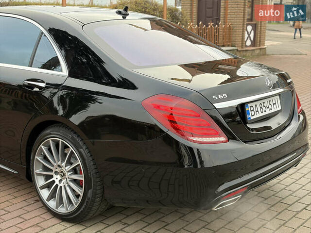 Черный Мерседес С Класс, объемом двигателя 4.66 л и пробегом 208 тыс. км за 26499 $, фото 5 на Automoto.ua