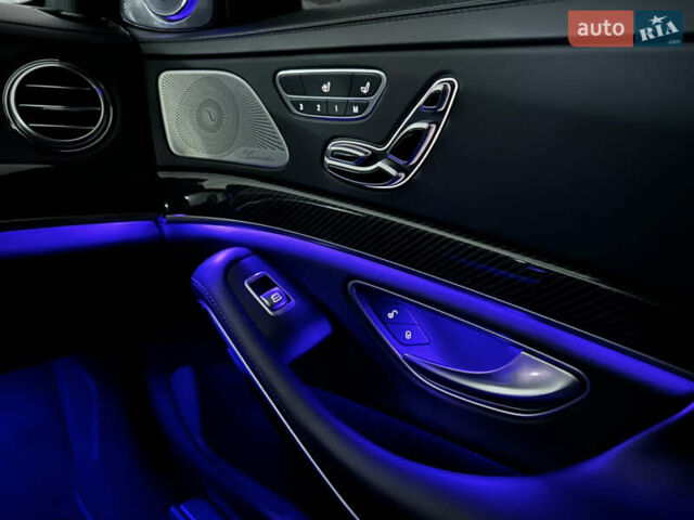 Чорний Мерседес С Клас, об'ємом двигуна 4.7 л та пробігом 140 тис. км за 29900 $, фото 62 на Automoto.ua